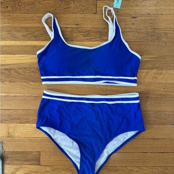Blue and White Athletic Bikini - Picture 7 of 12